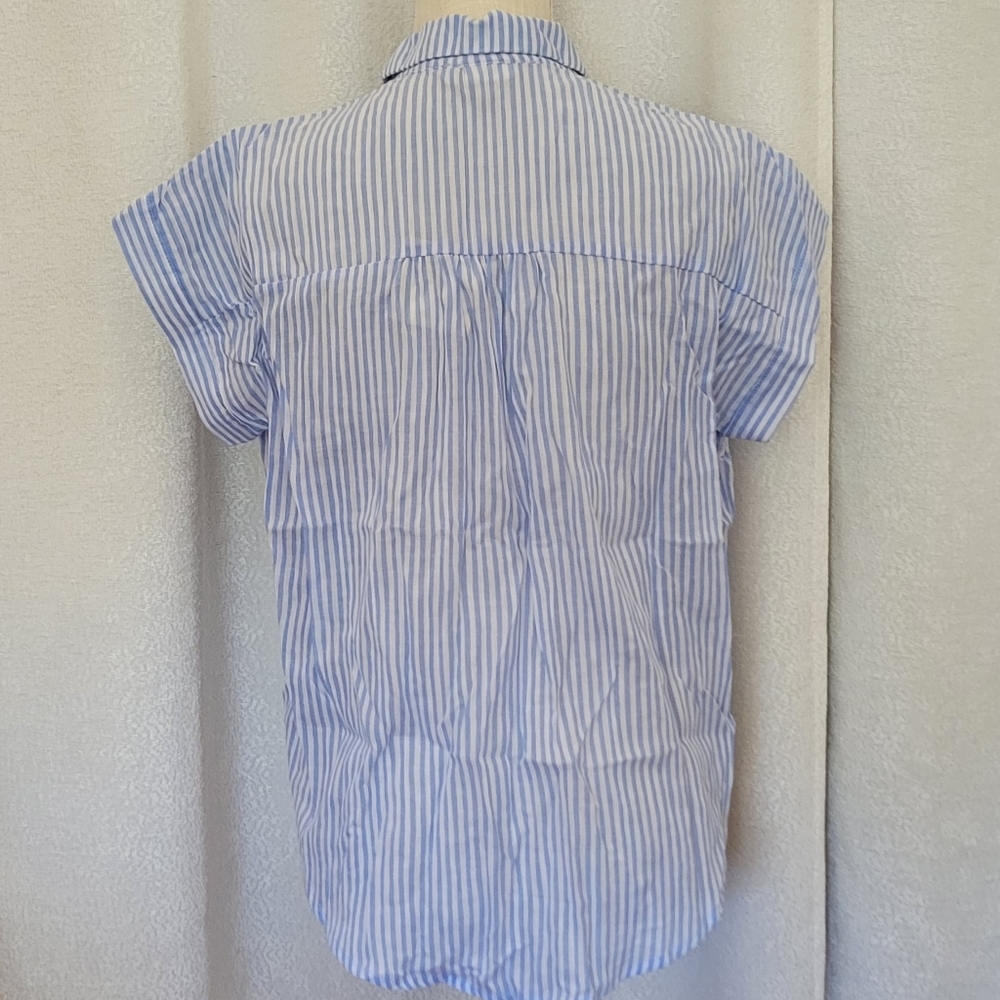 Good Luck Gem Blouse - Picture 2 of 7